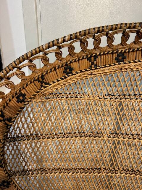 Fauteuil emmanuelle en rotin 1970