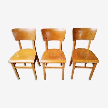 Série de trois chaises bistrot