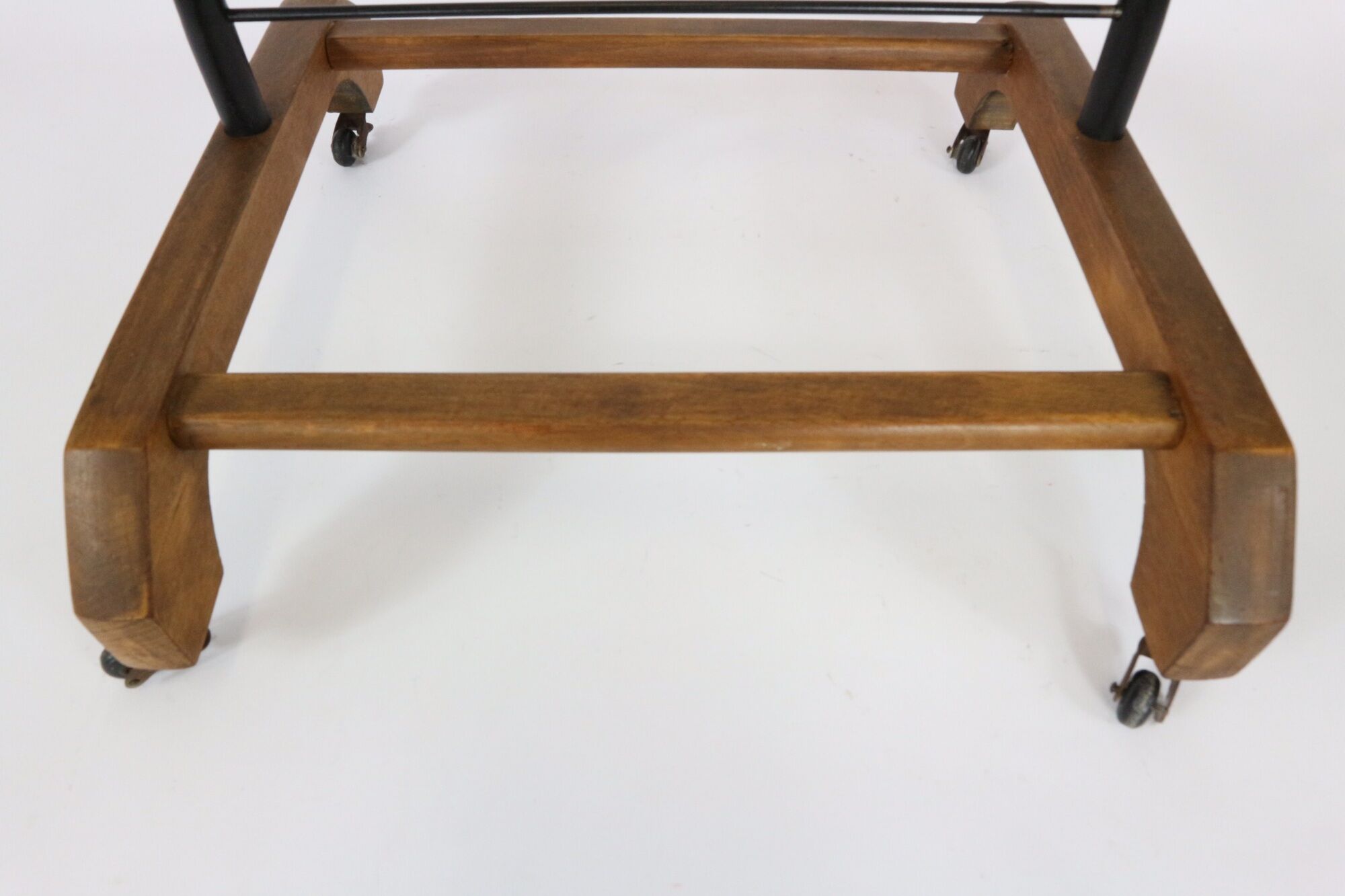 Valet serviteur muding années 60 vintage bois et métal peint en noir