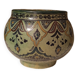 Pot en céramique de Safi, Maroc, vers 1920.