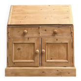English pine chest of drawers