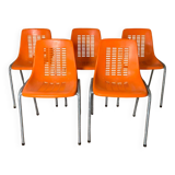 Chaises en plastique