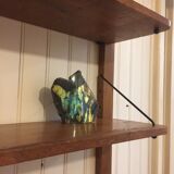 Adjustable wooden shelf