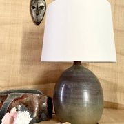 Pied de lampe en céramique et câble en tissu tressé