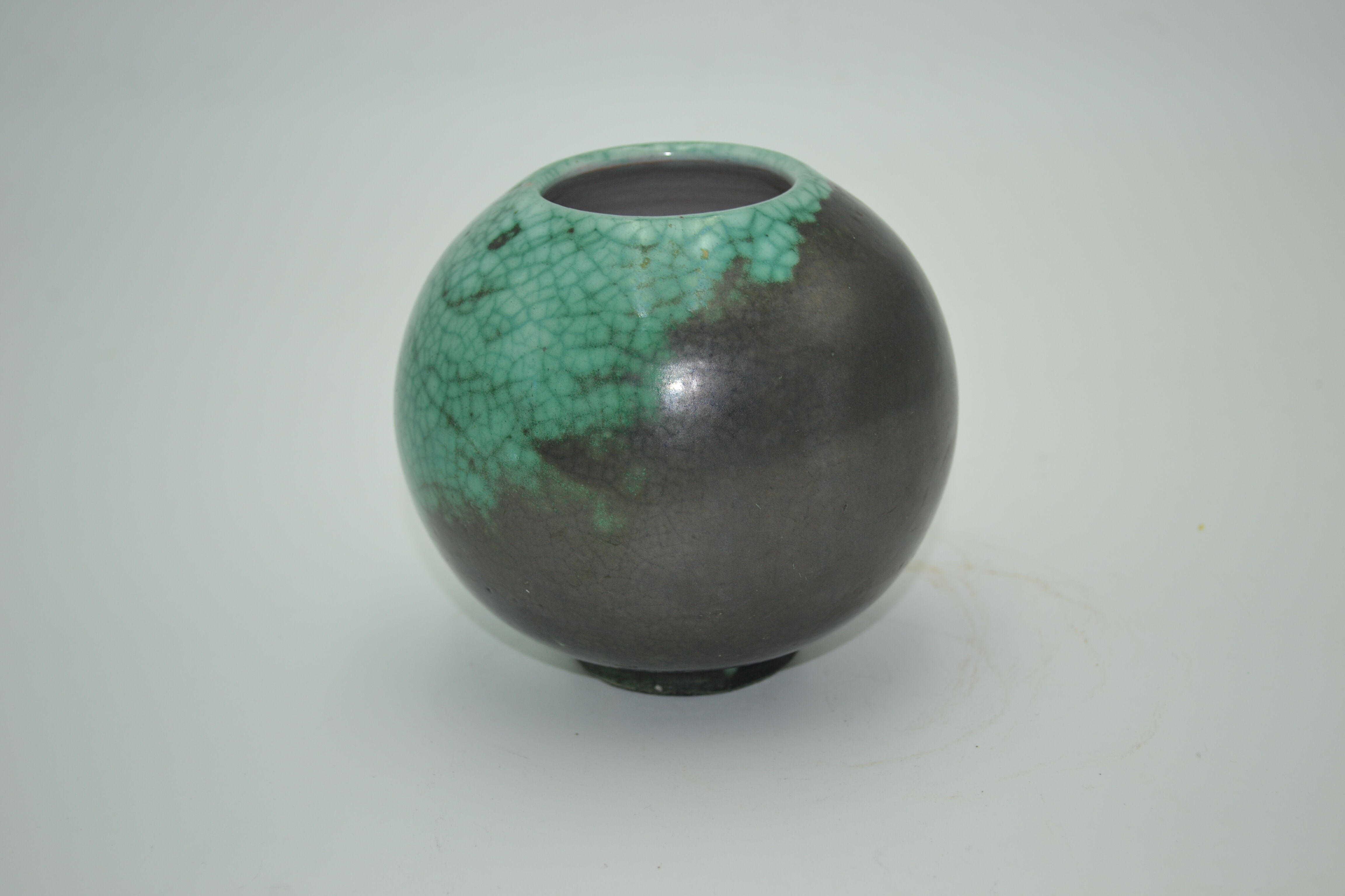 Vase ball Art Deco ceramic workshops Primavera