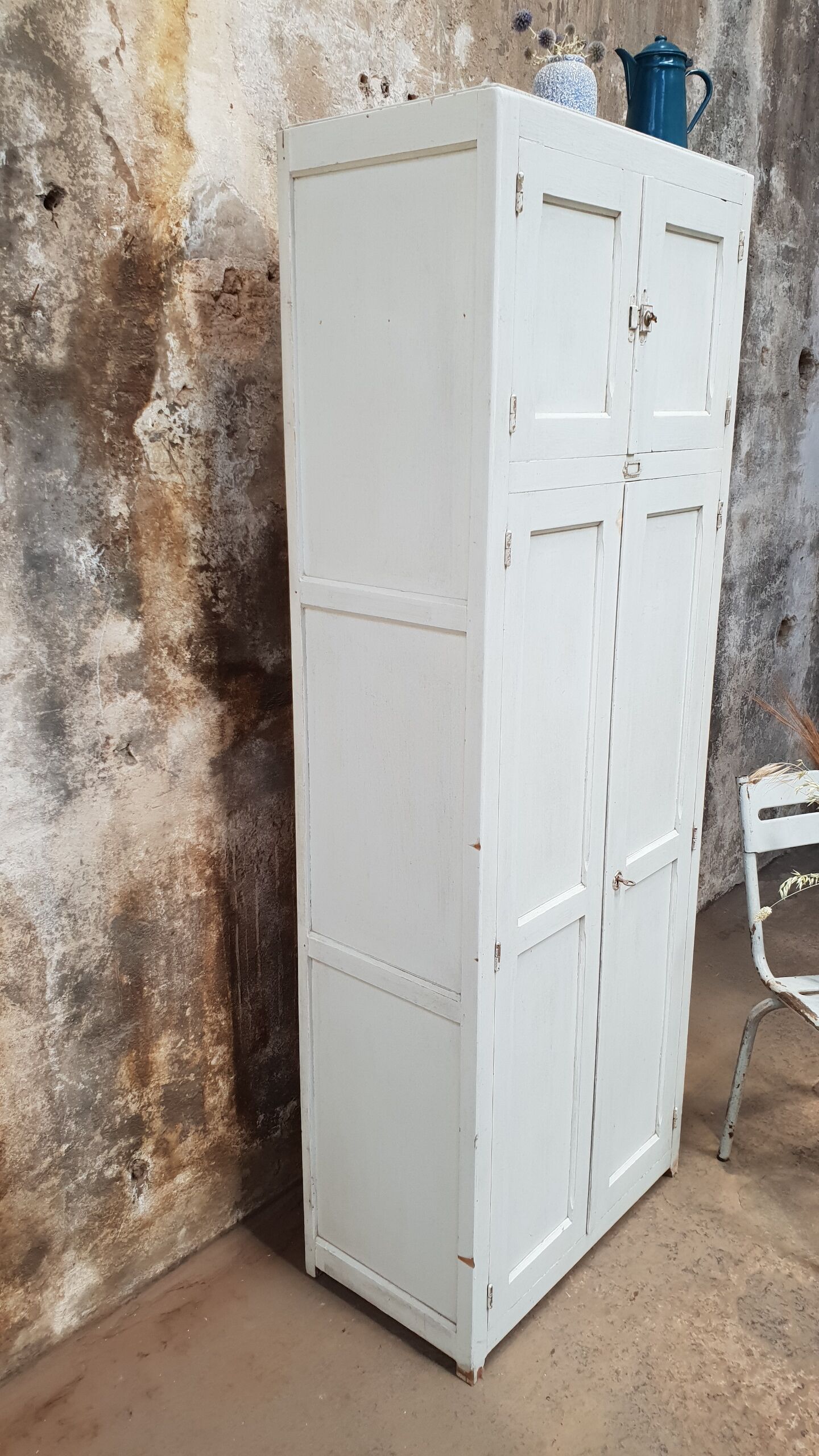 Vintage Parisian wardrobe