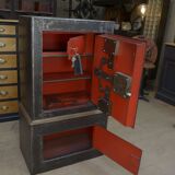 Ancien coffre fort