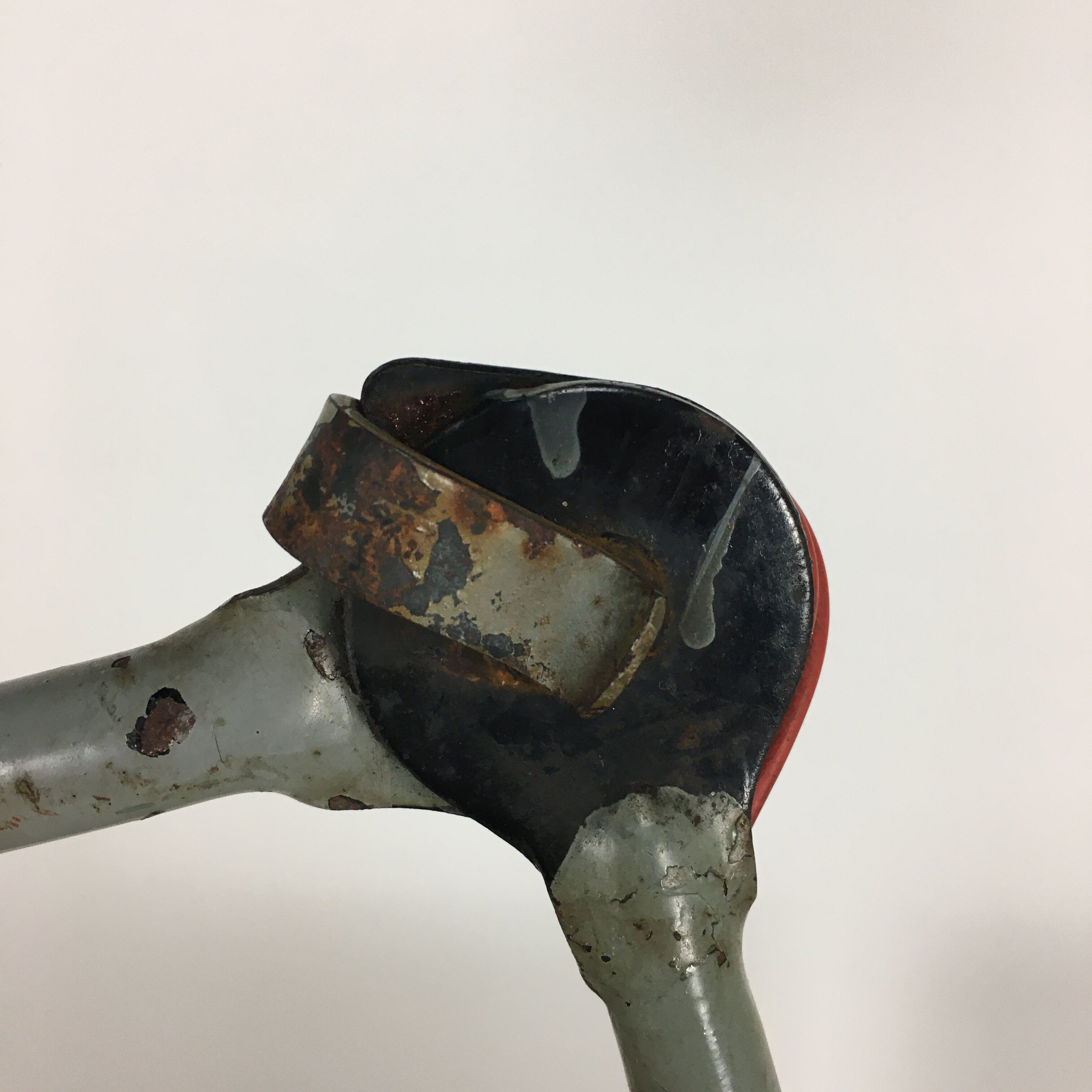 Bernard albin gras lamp to pose industrial style