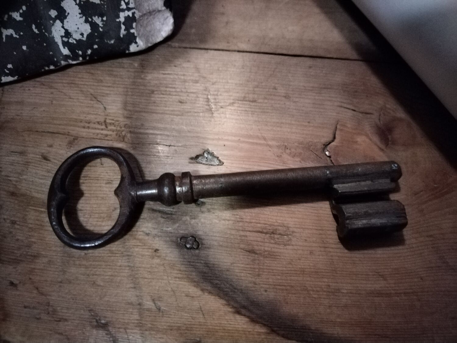 Regence Castle Cabinet