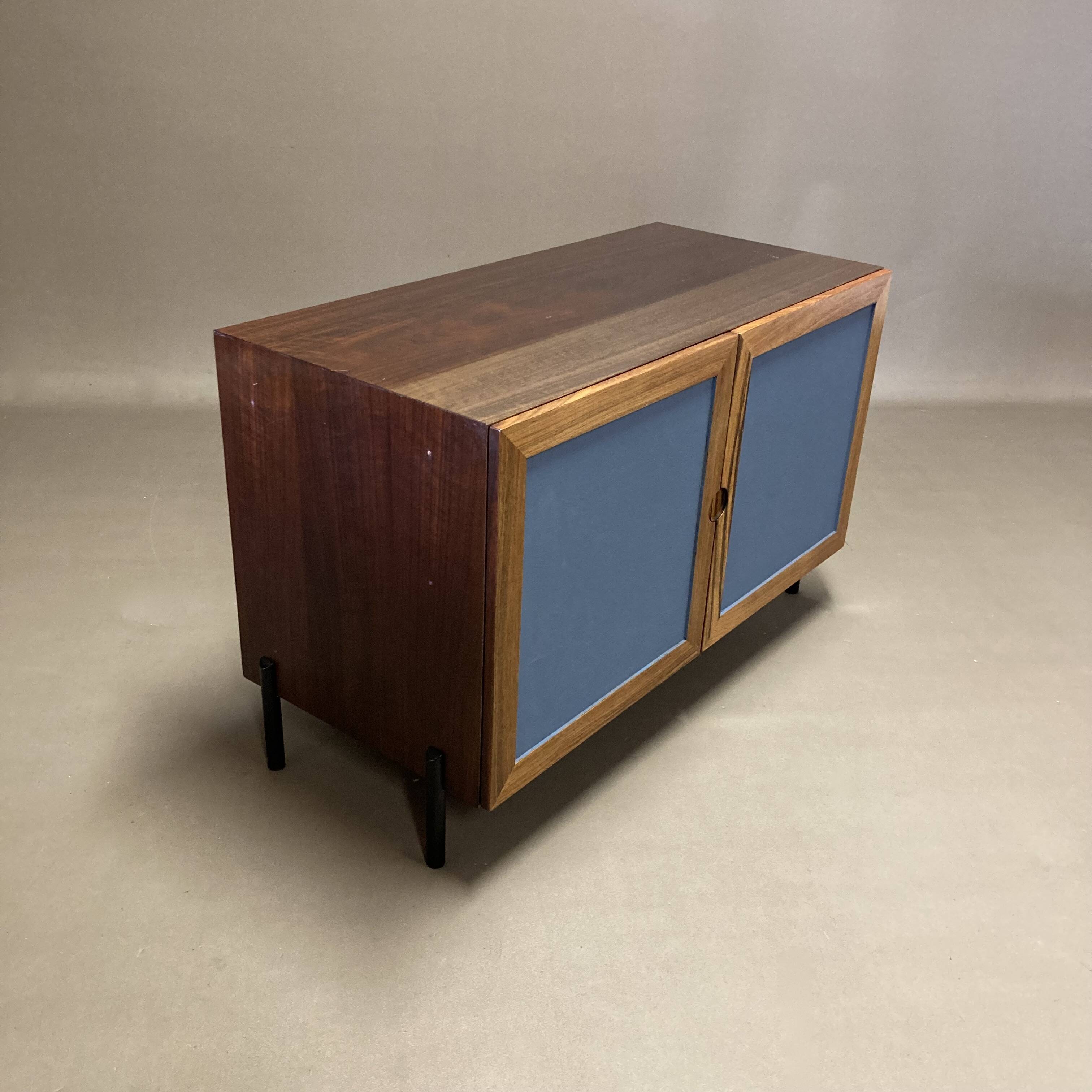 Scandinavian design rosewood chest of drawers 1950.