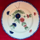 pair of flowered plates Saint Clément