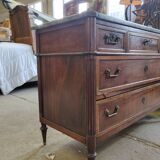 Louis XVI style chest of drawers clover lock