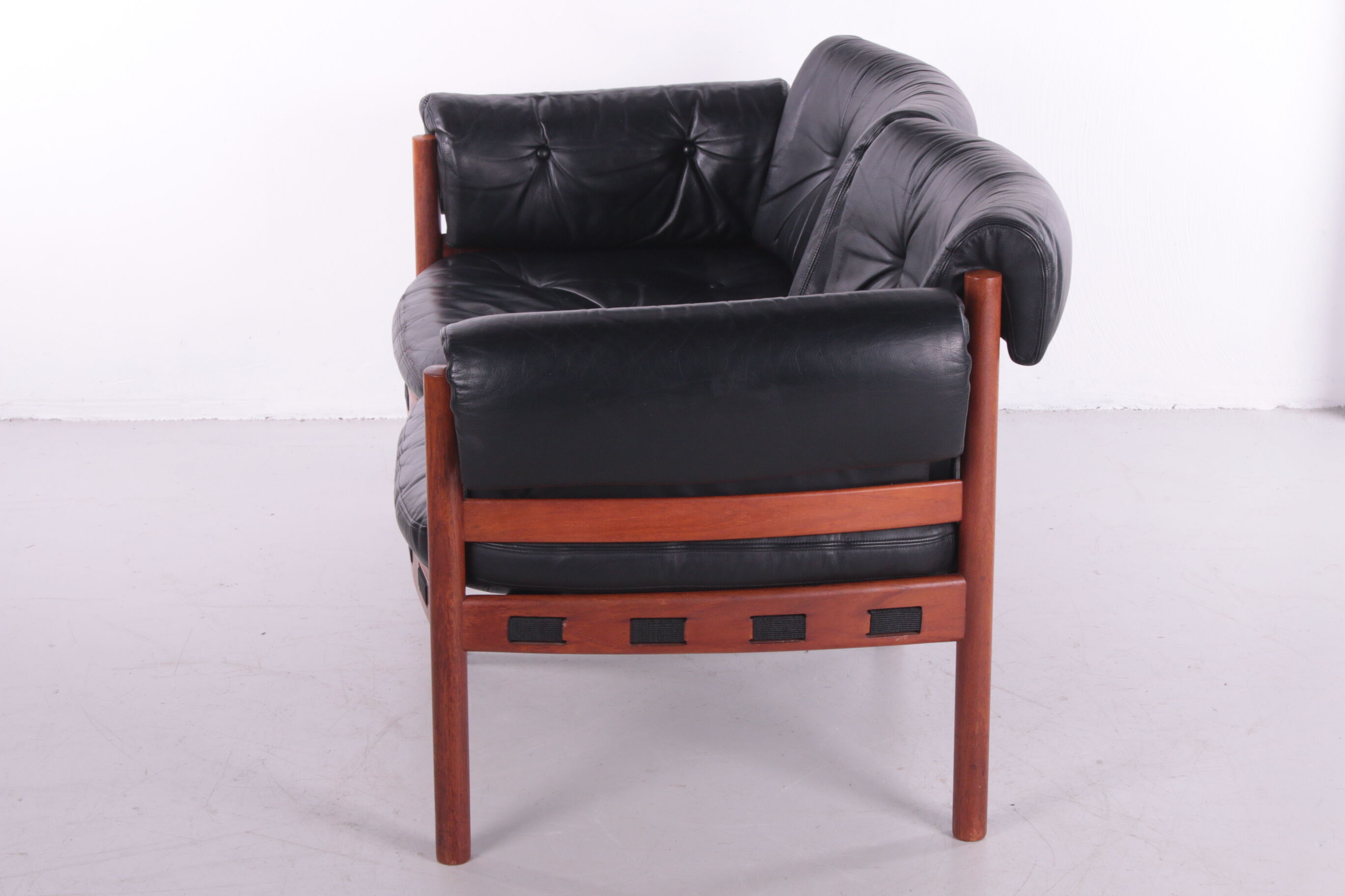 Vintage black leather 2 seater sofa by Sven Ellekaer for Coja, 1960s