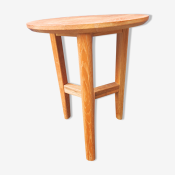 Round side table tripod solid wood scandinavian design