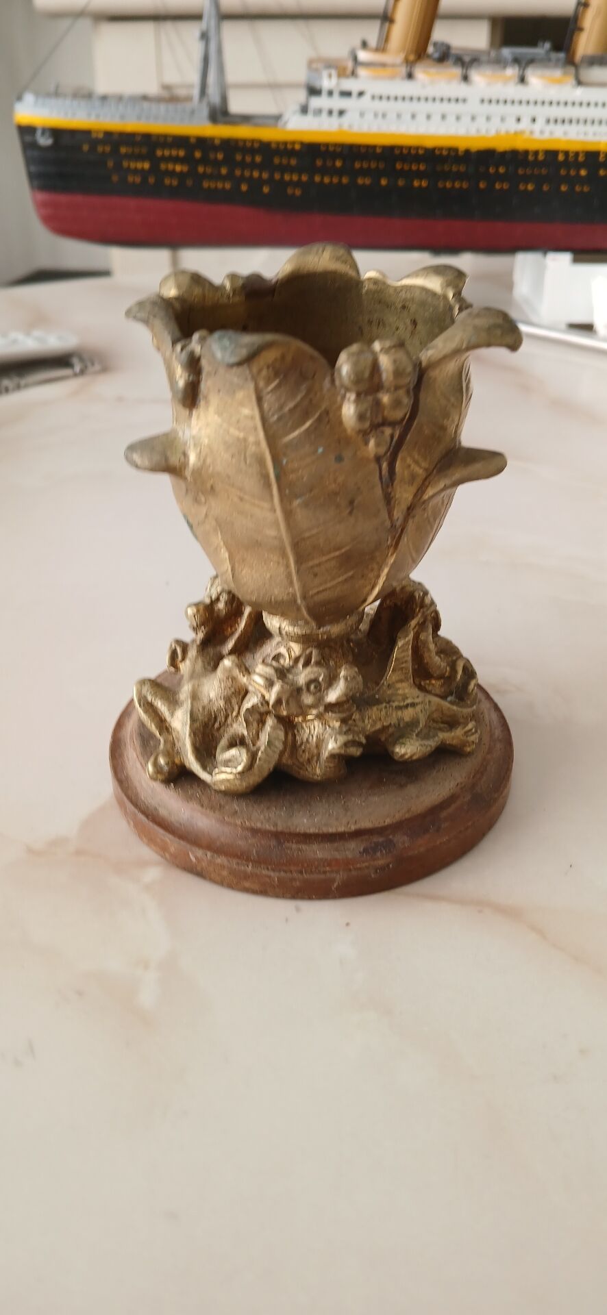 Vide poche doré