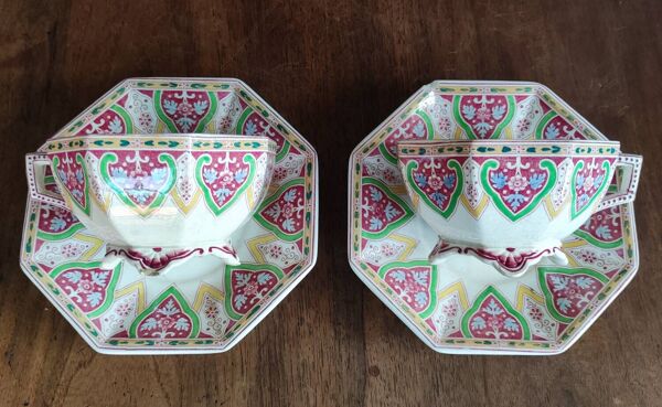 Face à face tasses + sous tasses Sarreguemines modèle Peking