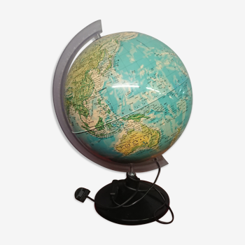 Bright earth globe
