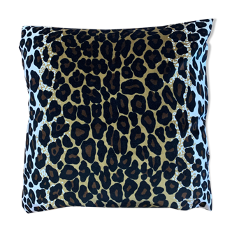 Large cushion