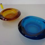 Amber and Blue Sklo Union Glass Ashtrays by Rudolf Jurnikl, Czechoslovakia, 1960s, Set of 2