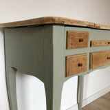 Vintage dressing table "romantic" style