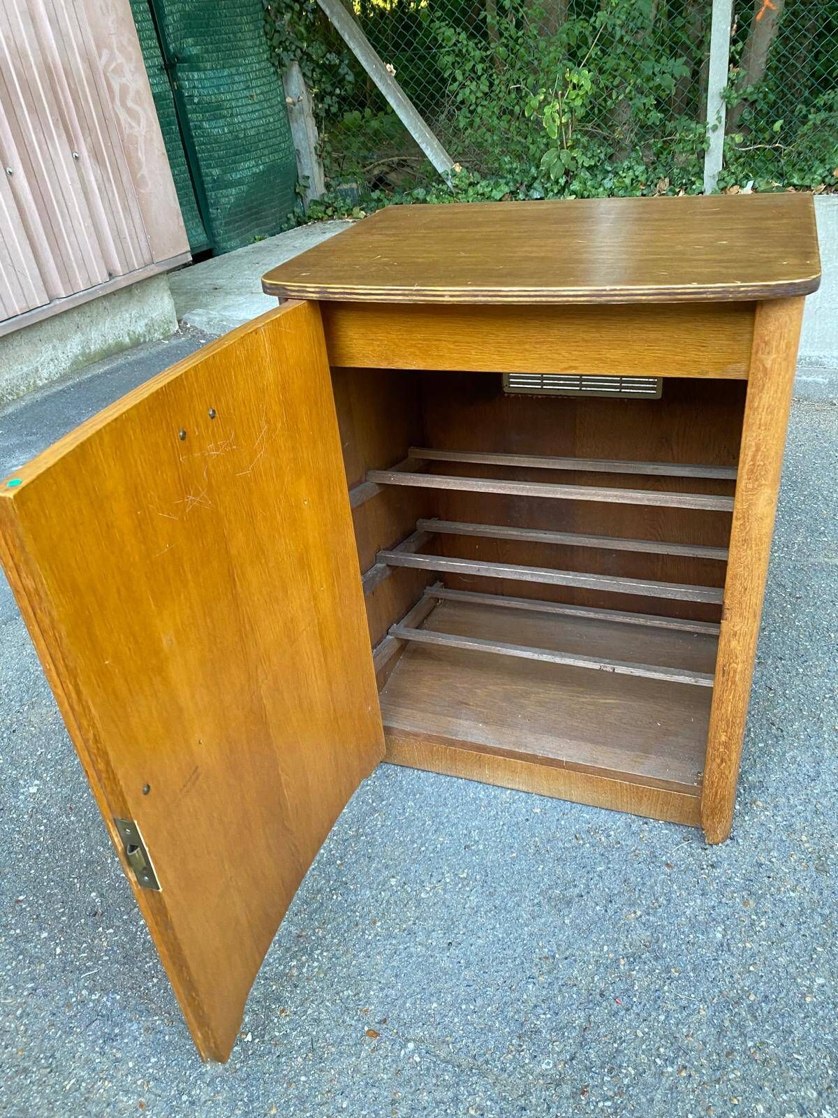 Armoire de rangement chaussures style scandinave en bois 1960