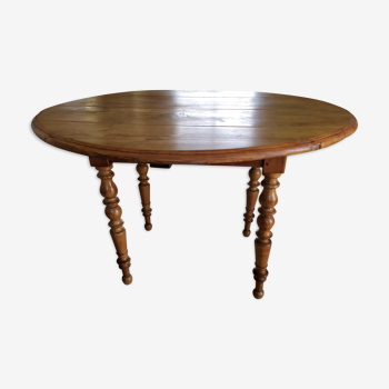 Table ovale Louis Philippe en merisier
