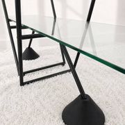 Étagère triangulaire Bauhaus. Années 80.