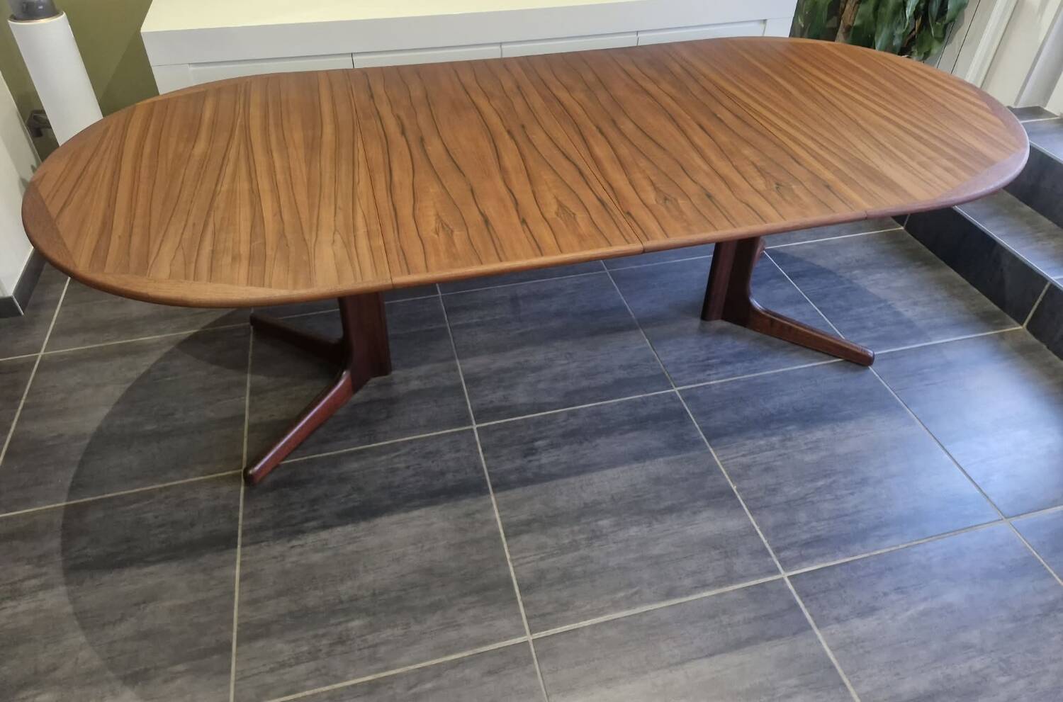 Extendable table Niels Otto Moller, 1960s