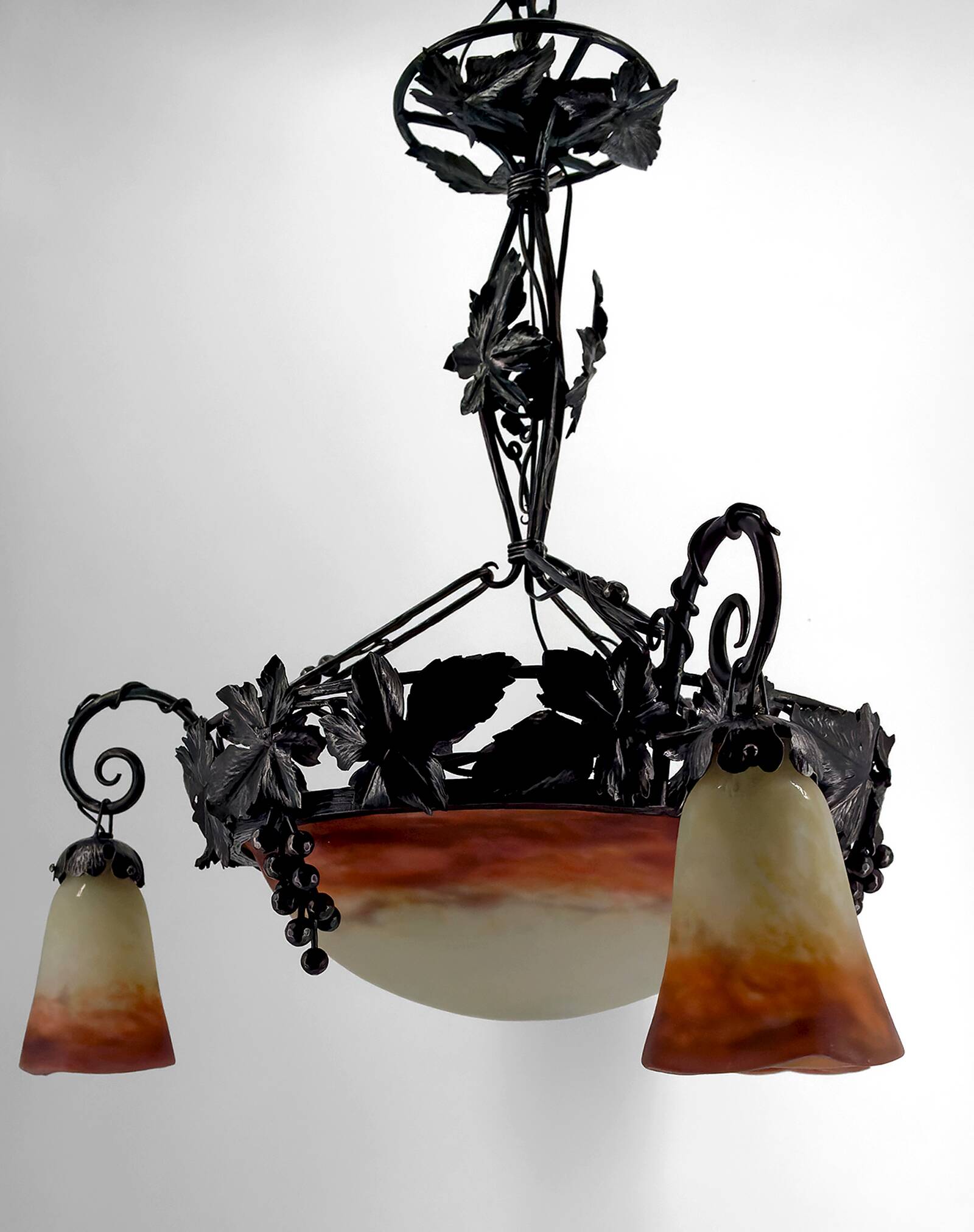 Wrought iron and glass paste chandelier, Art Deco, Muller Freres, Circa 1920