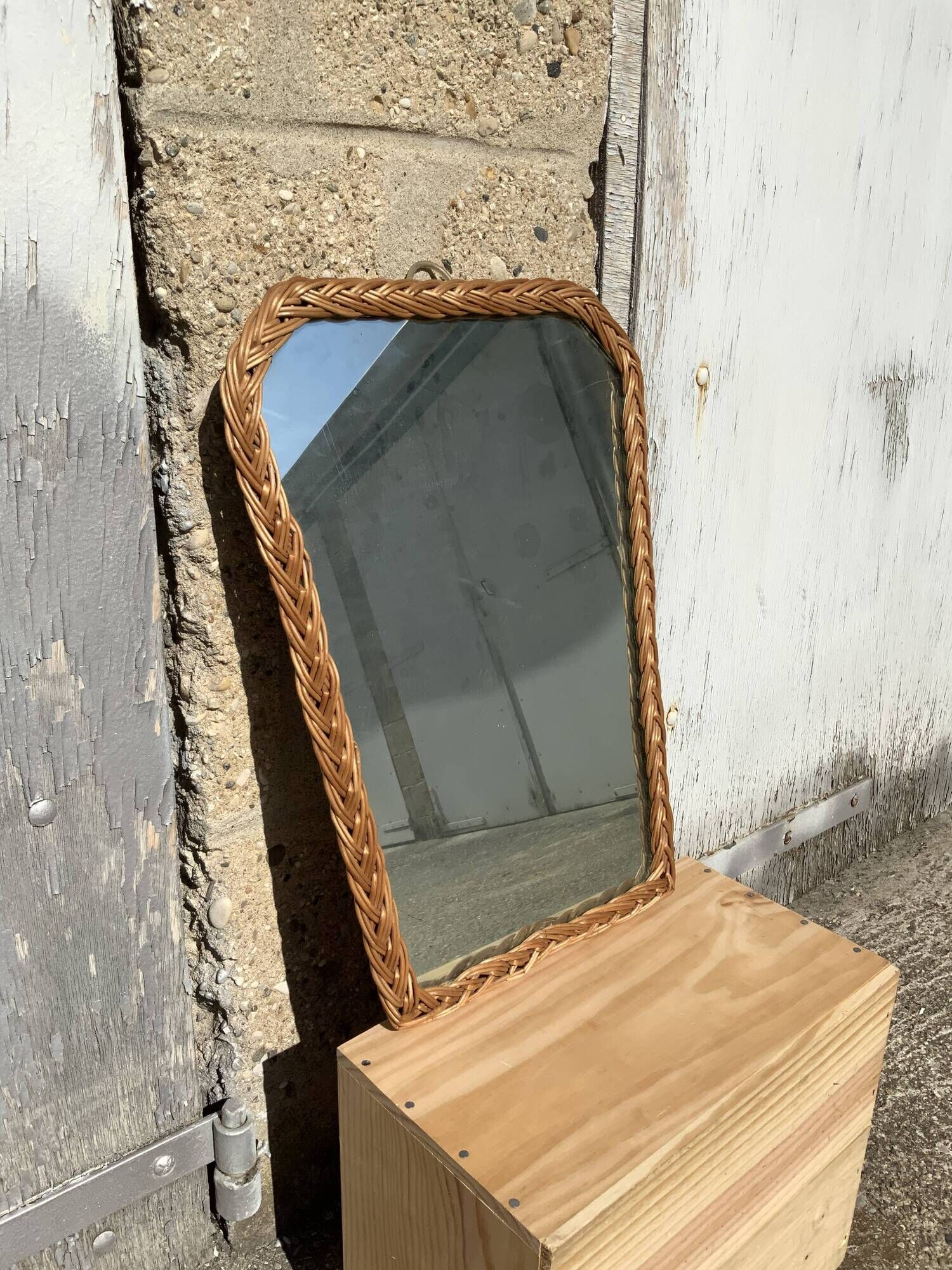 Antique mirror in rattan and wood shape mirror vintage braided wicker