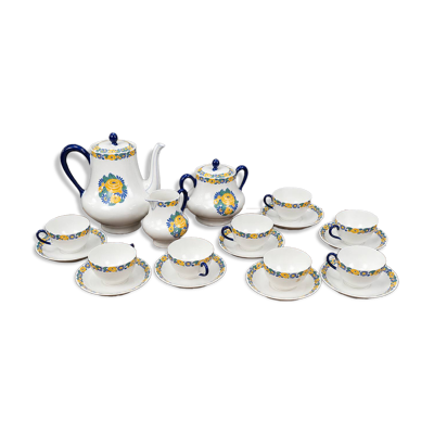 Service à café en porcelaine de Limoges B&C – modèle « La Maîtrise »