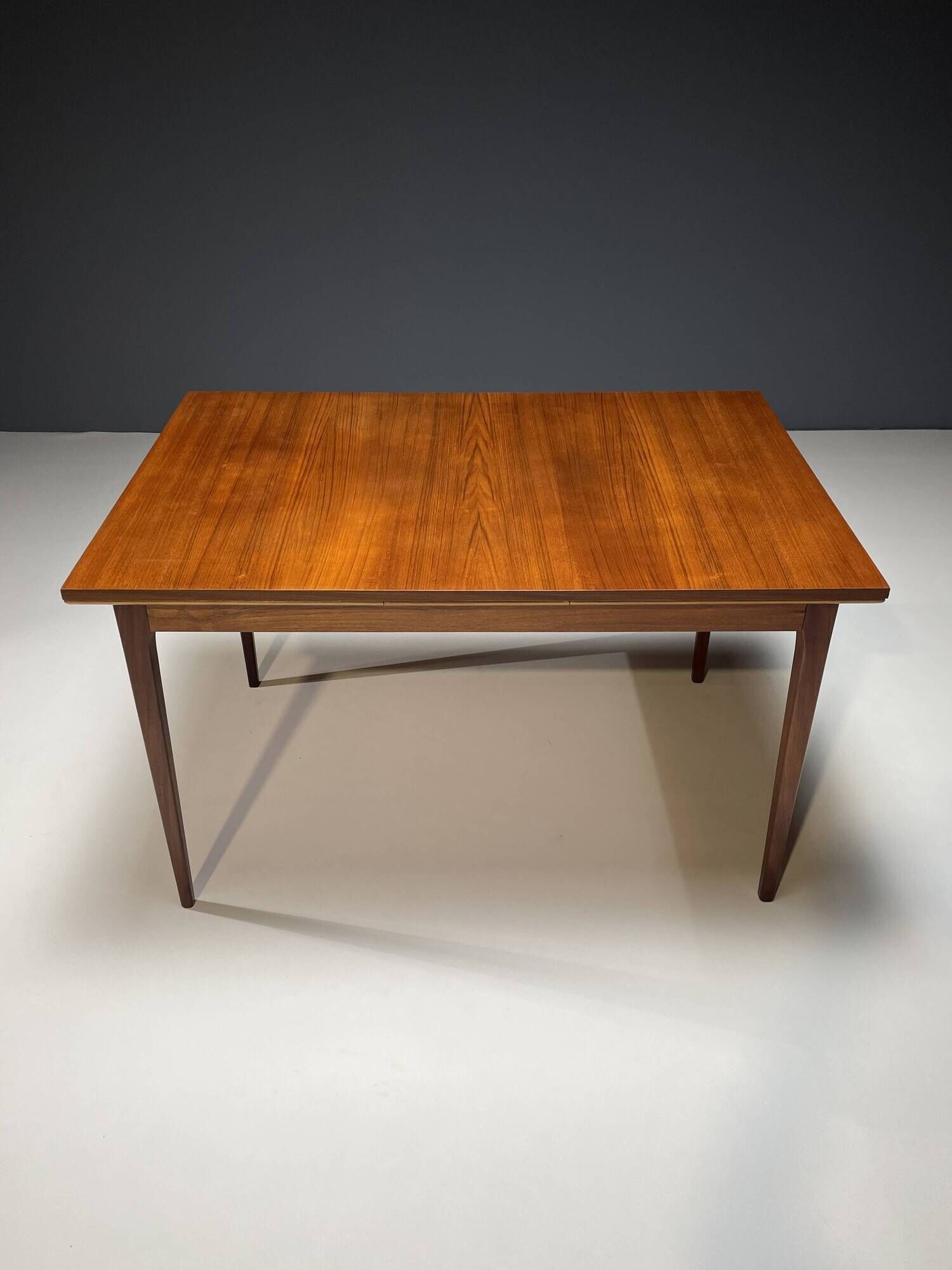 Table à l’italienne Bulke des années 1960