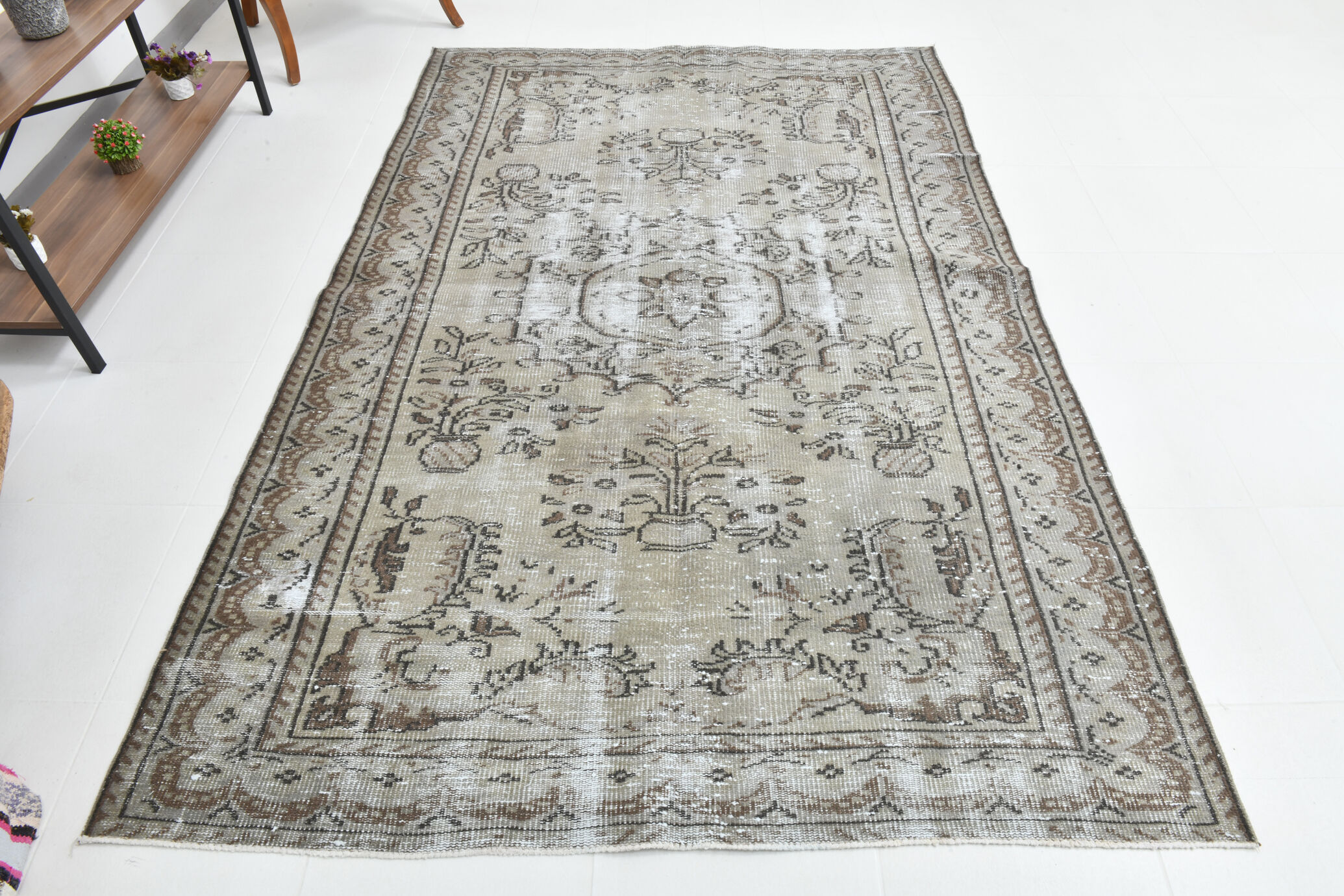 5x8 Handmade Oriental Vintage Rug,168x257Cm