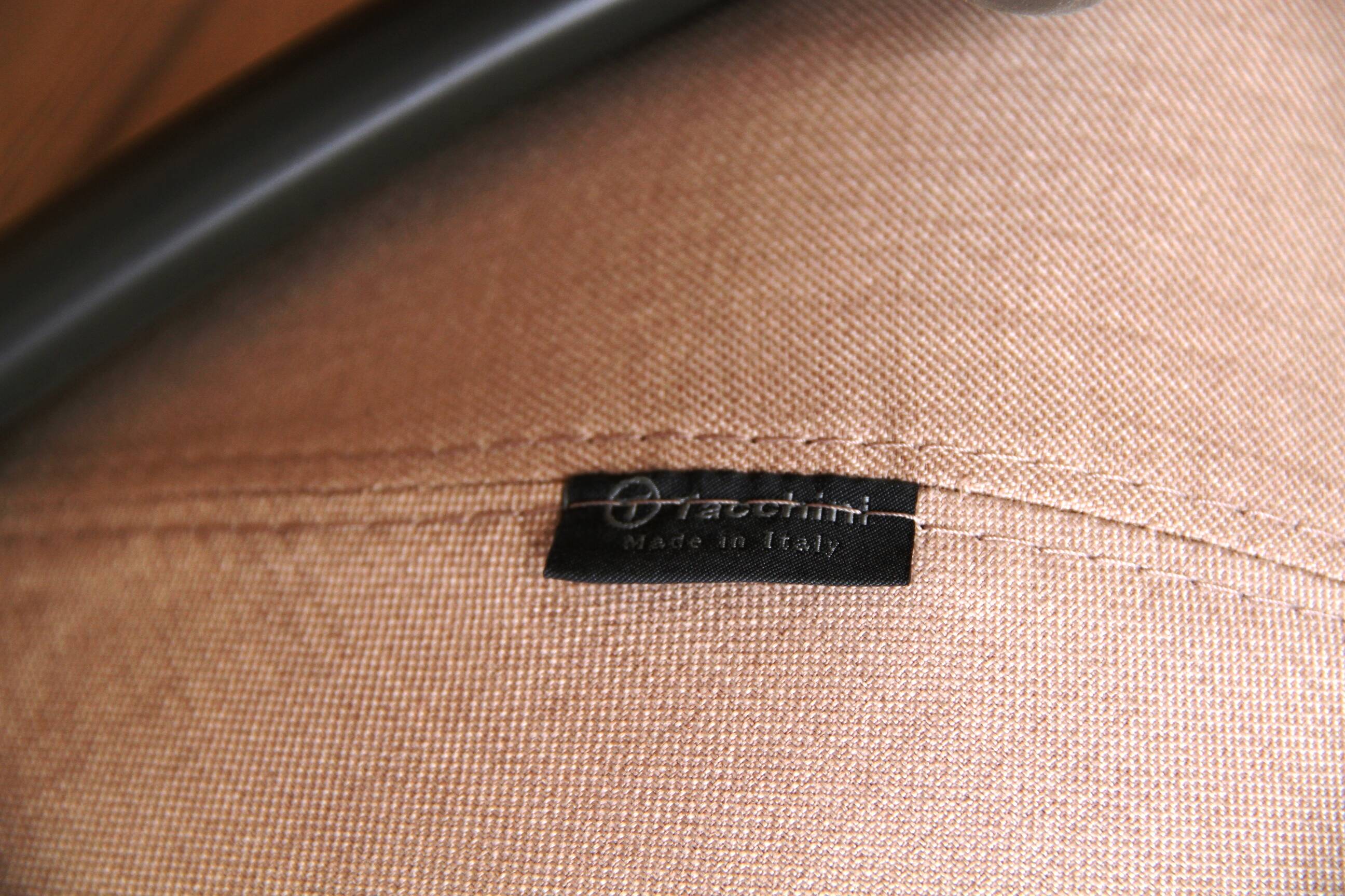 Dot armchair, Patrick Norguet