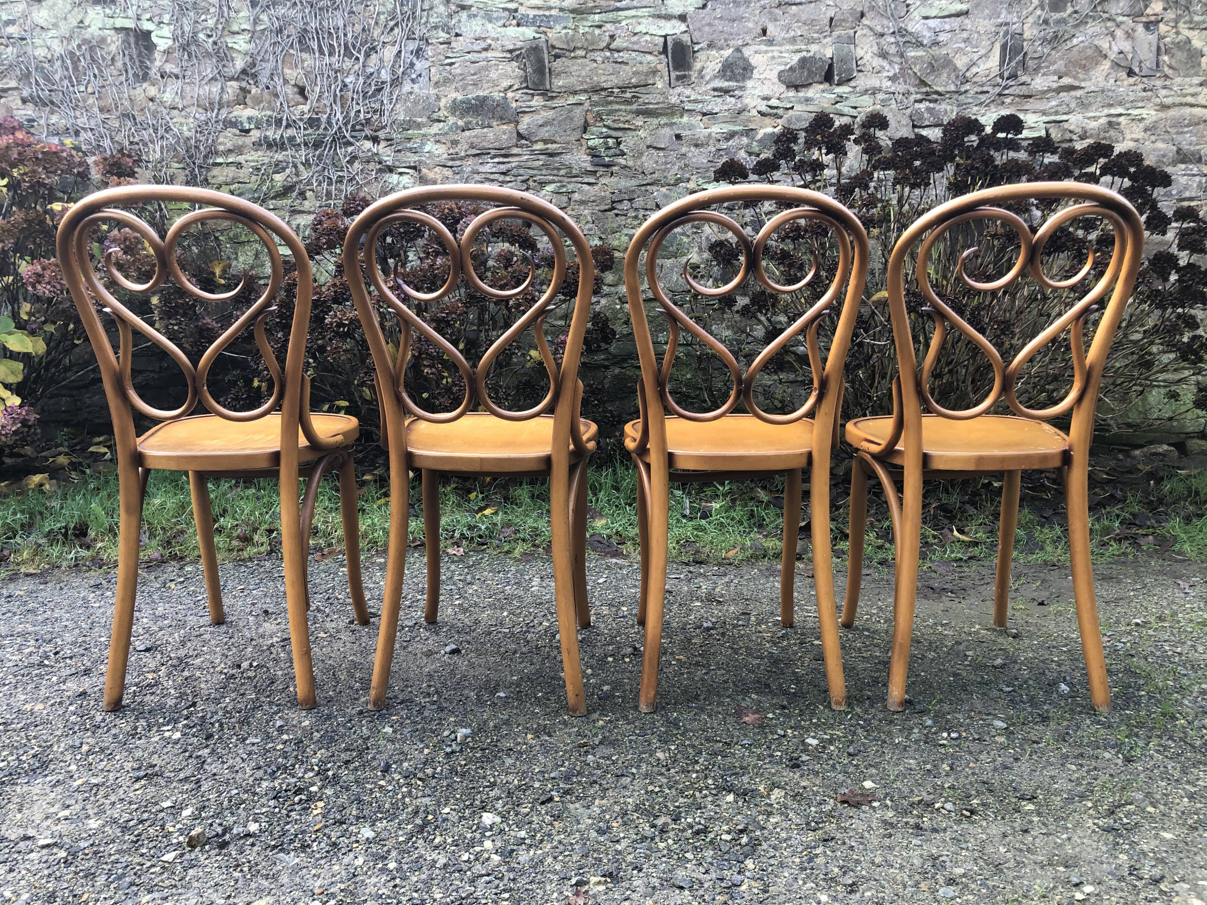 4 Thonet style bentwood chairs in beech.