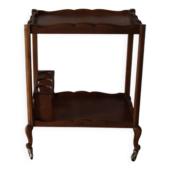 Wooden dessert trolley with removable tray
