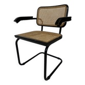Cesca chair B64 with armrests by Marcel Breuer Design in black