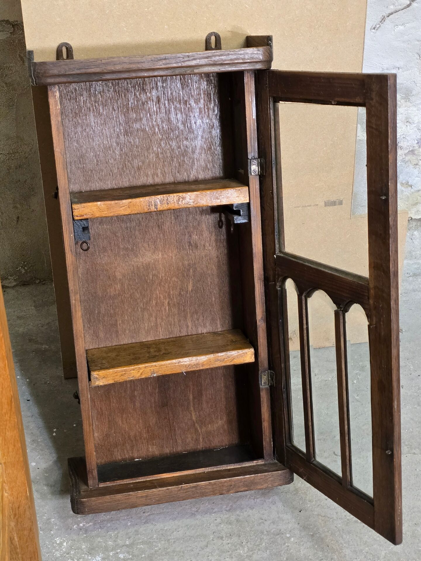 Vitrine en bois et verre biseauté 1920