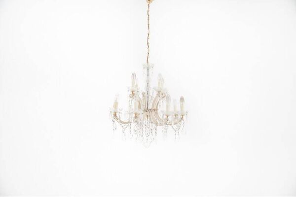 Lustre en cristal, Europe occidentale, milieu du XXe siècle.