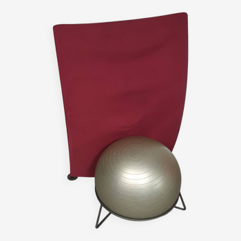 Chaise balle italienne moderne bordeaux rouge san siro conçue par fabrizio ballardini, 1995