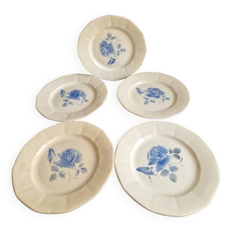 Set of 5 Digoin Sarreguemines flat plates decorated with blue roses