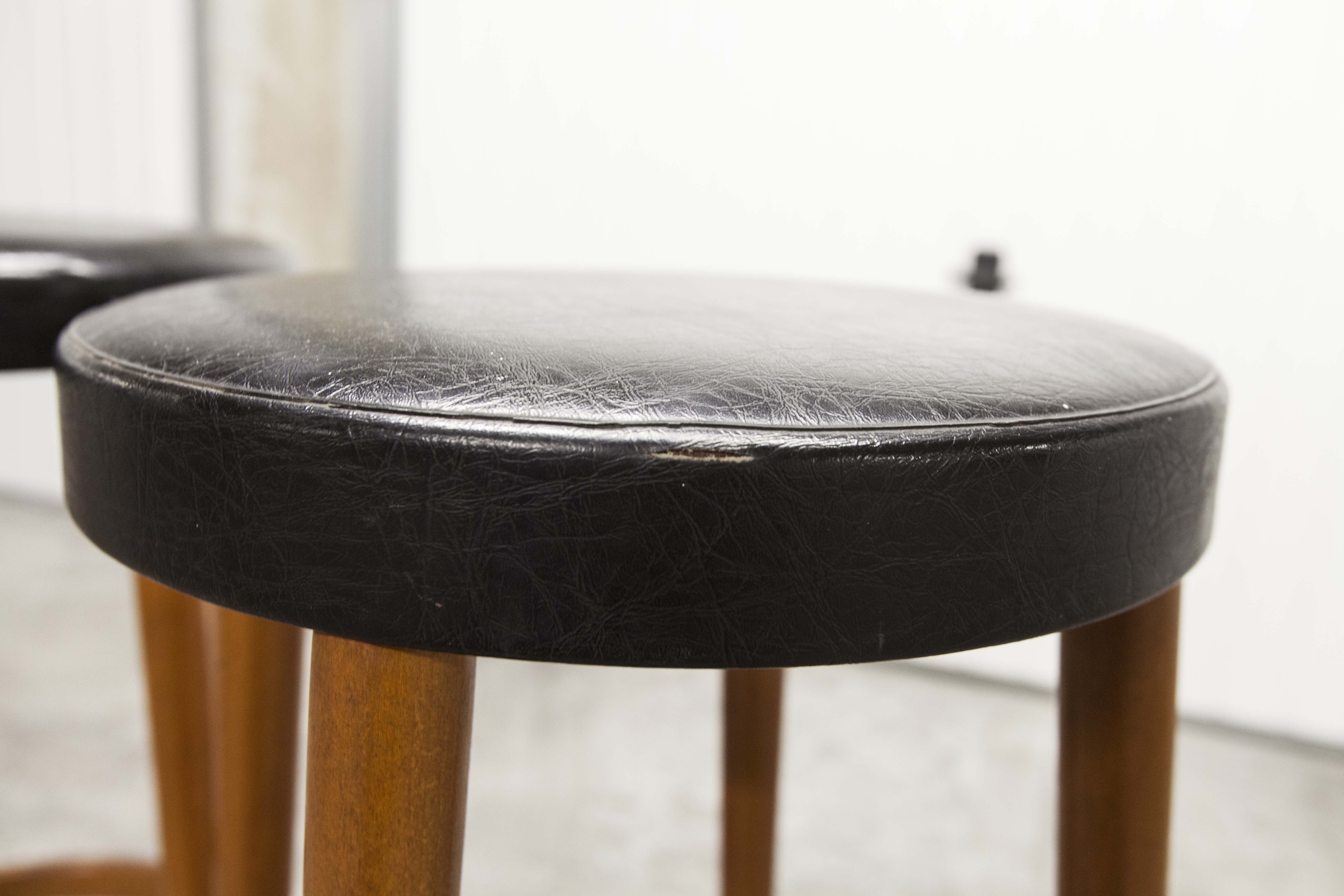 Pair of stools bar baumann 87