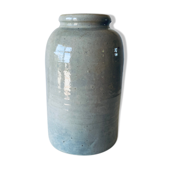 Glazed stoneware pot