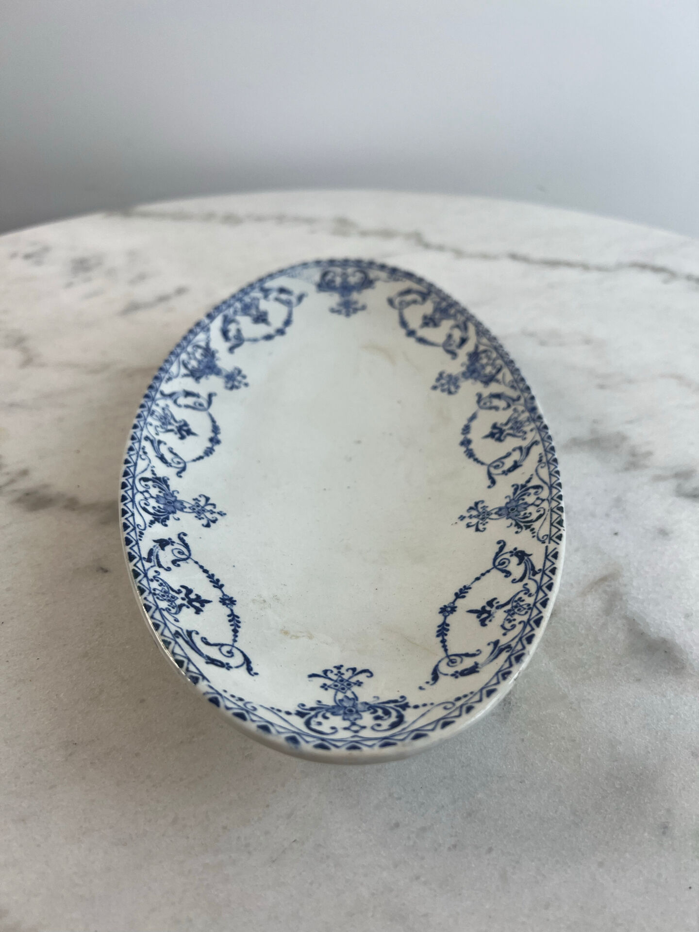 Lunéville KG — Moustiers Collection, Oval Plate Terre de Fer