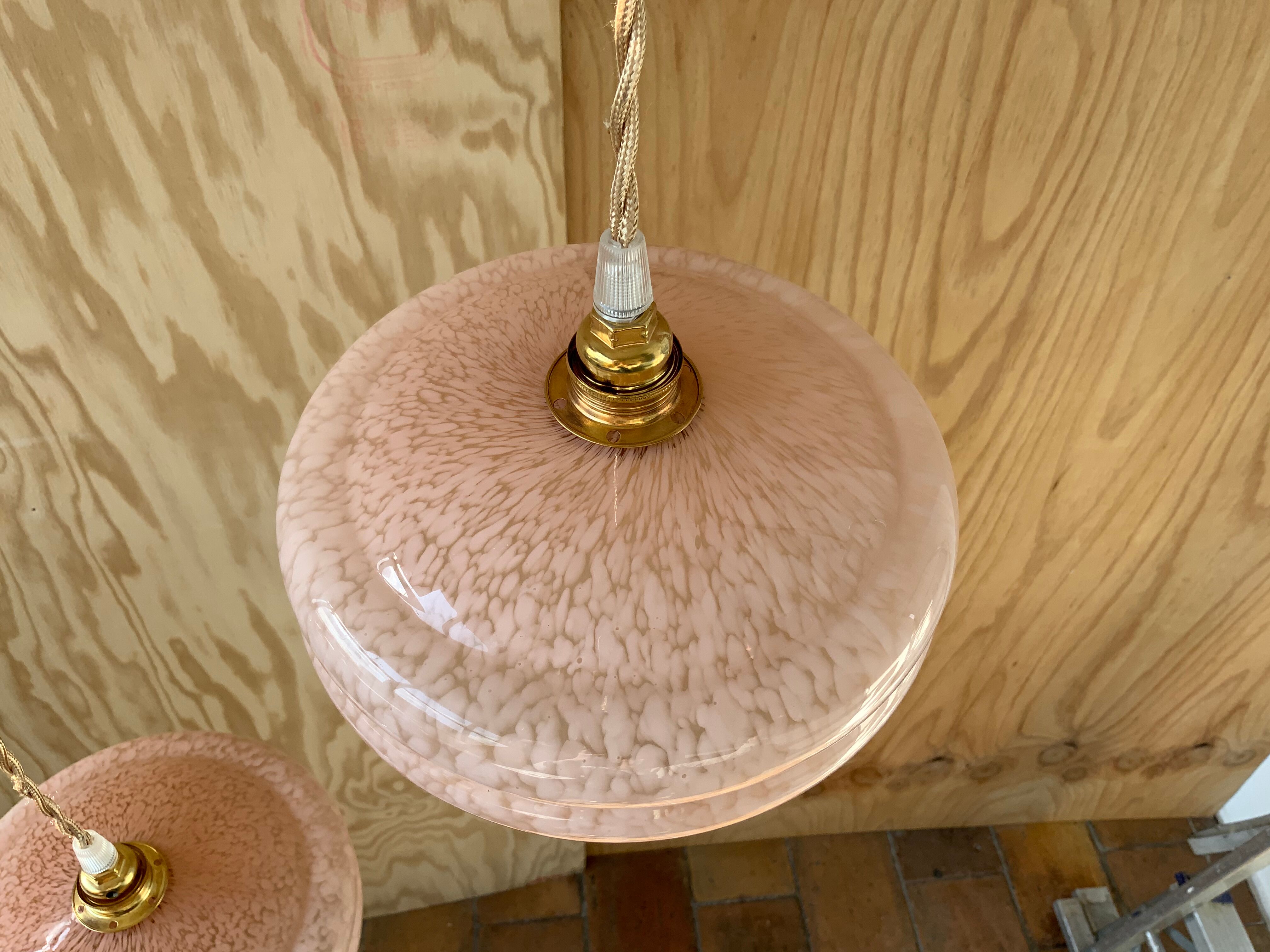 Vintage suspension duo