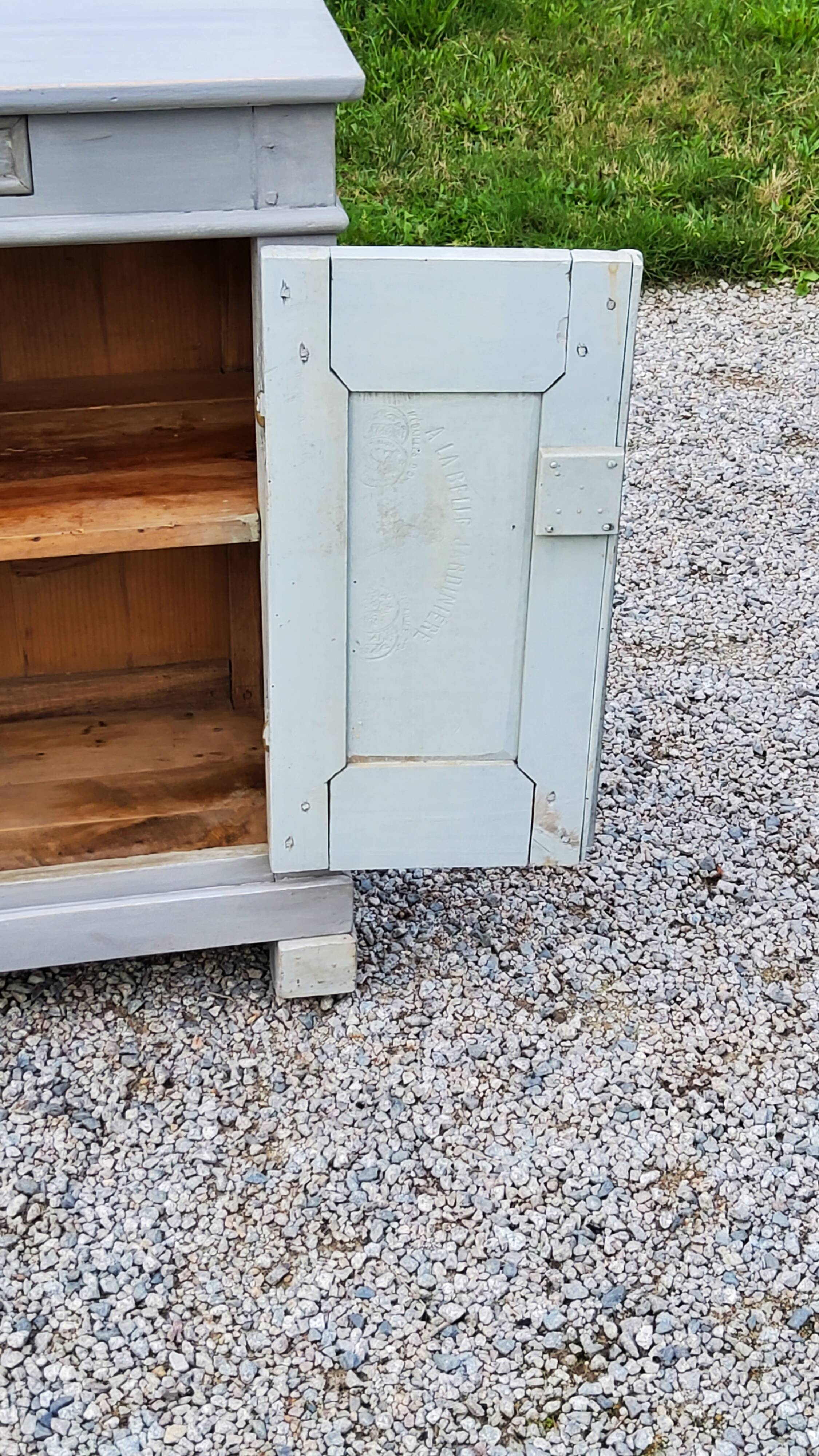 Buffet parisien début XXième siècle en bois massif patine grise