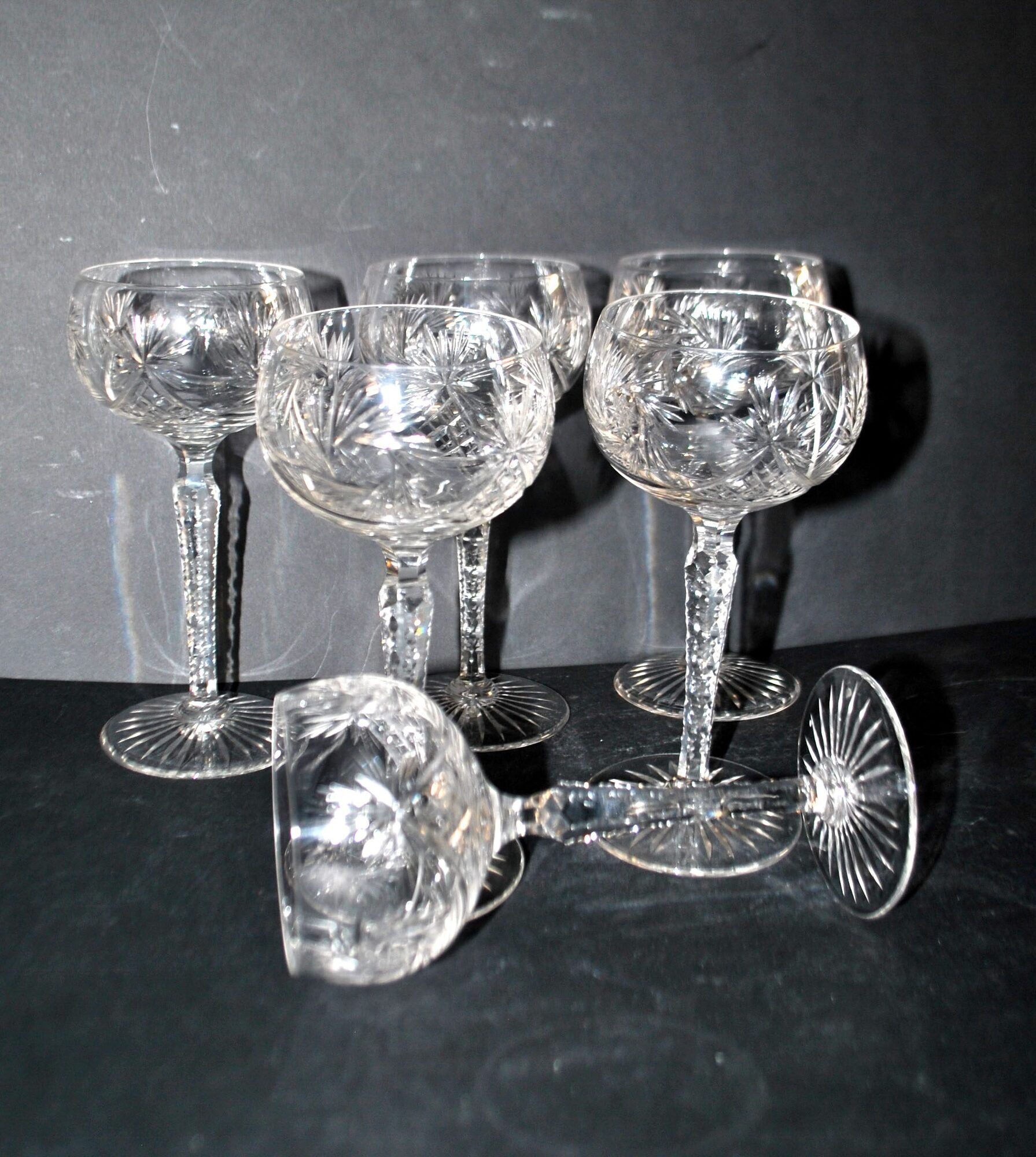 SAINT-LOUIS Balloon Wine Glass ROEMER in cut crystal star 1930 H15.3cm