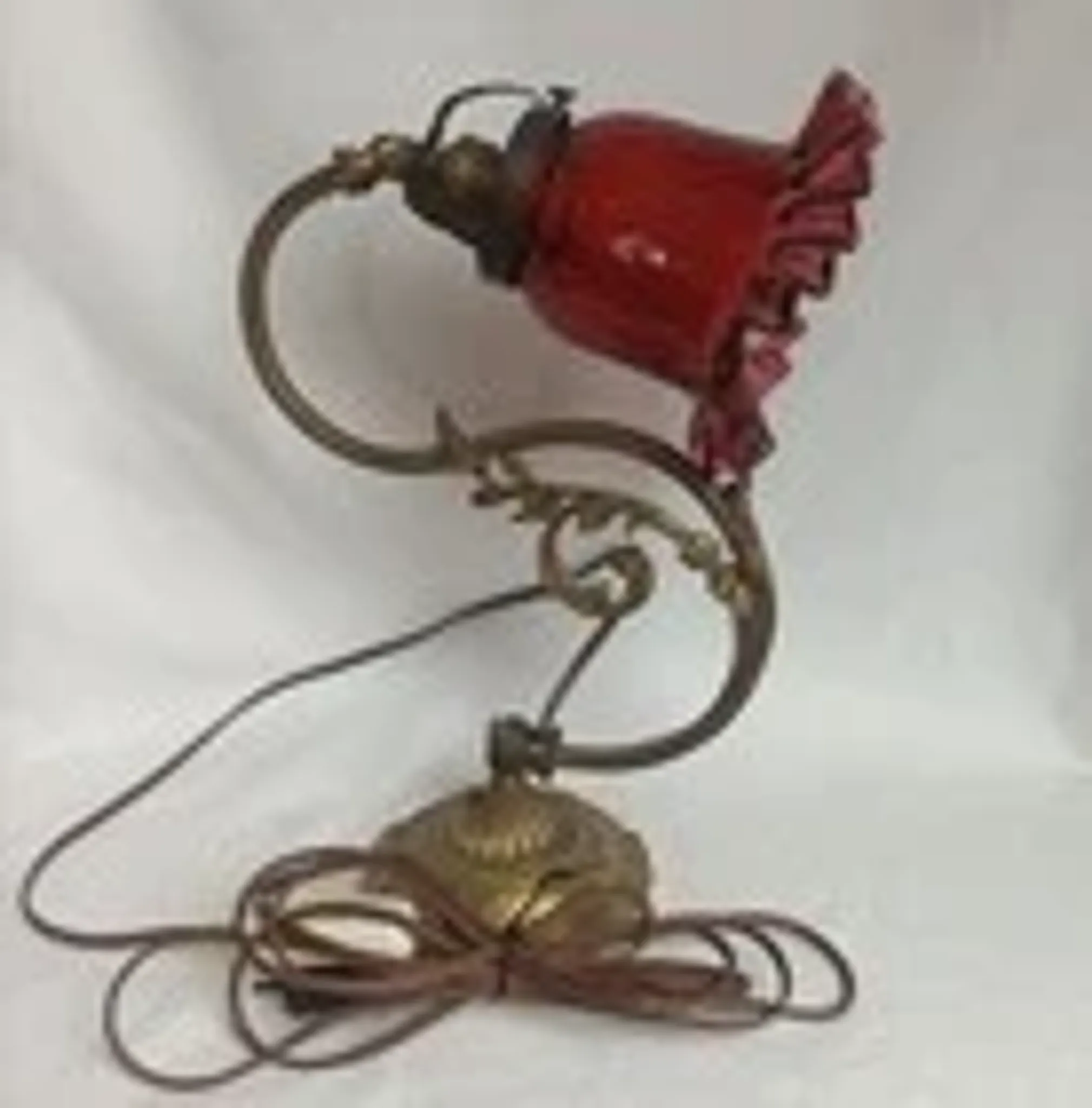 Ancienne lampe de table en bronze fin XIXe S. - Etat de marche - Hauteur 33 cm