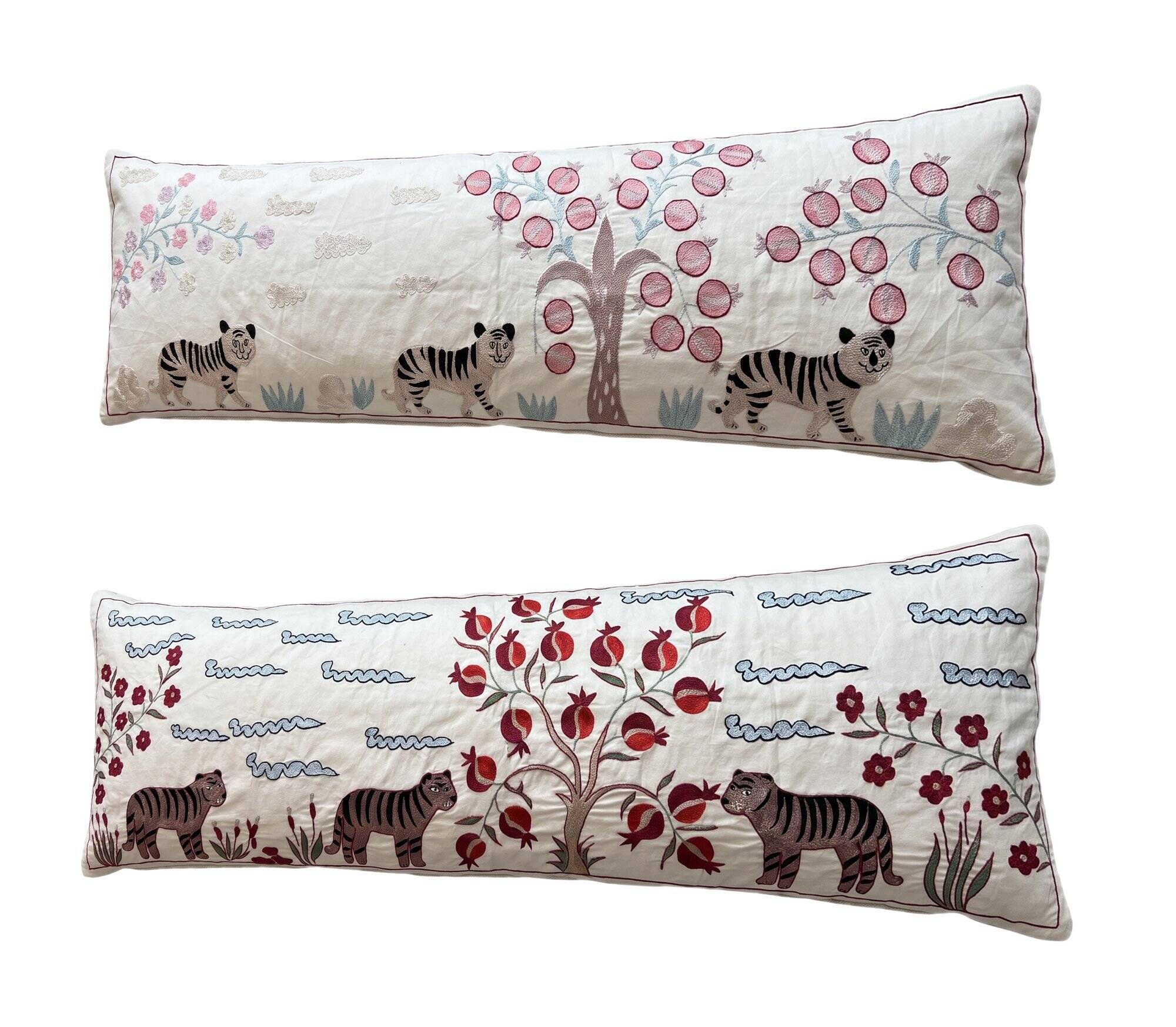 Set of 2 embroidered decorative cushion covers 45x138 cm