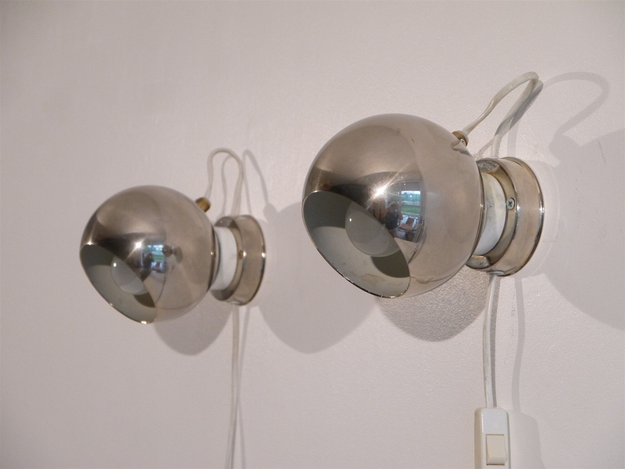 Paire d'appliques scandinave "Trivel belysning" Suède 1970